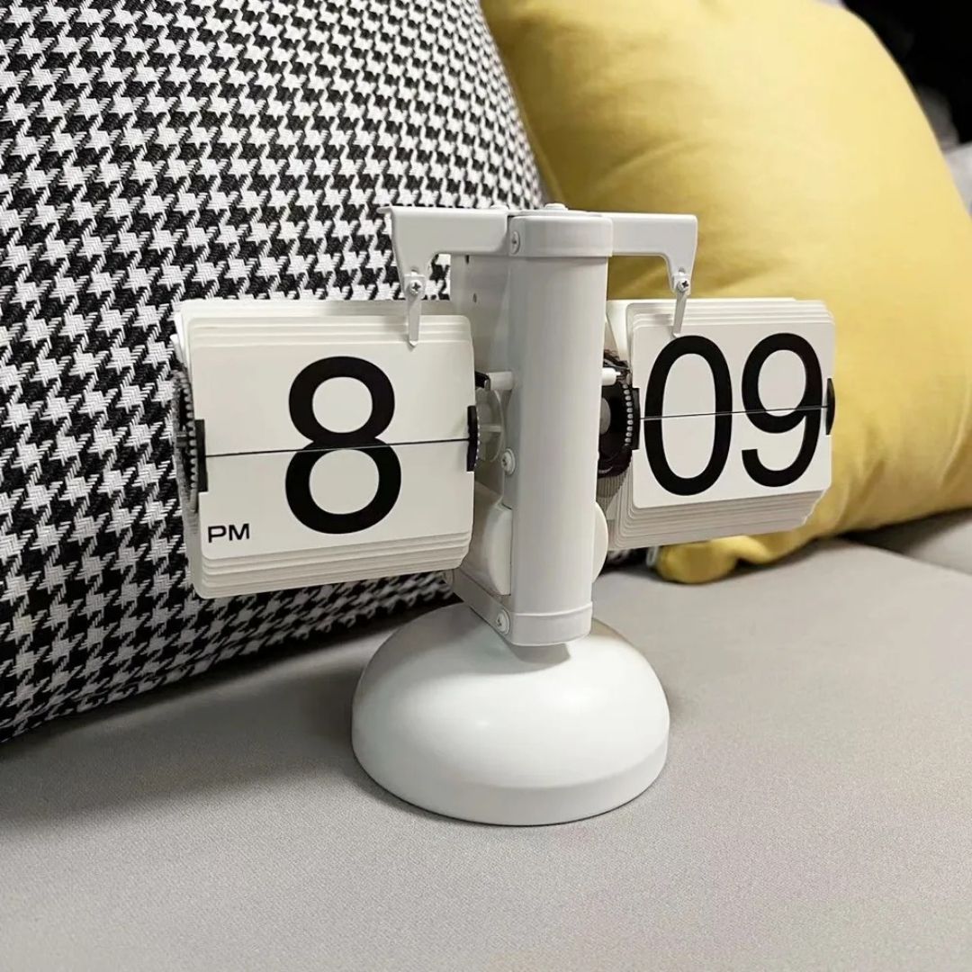 Retro Clock ๐ก๐ฒ๐ ๐ถ๐ปโจ