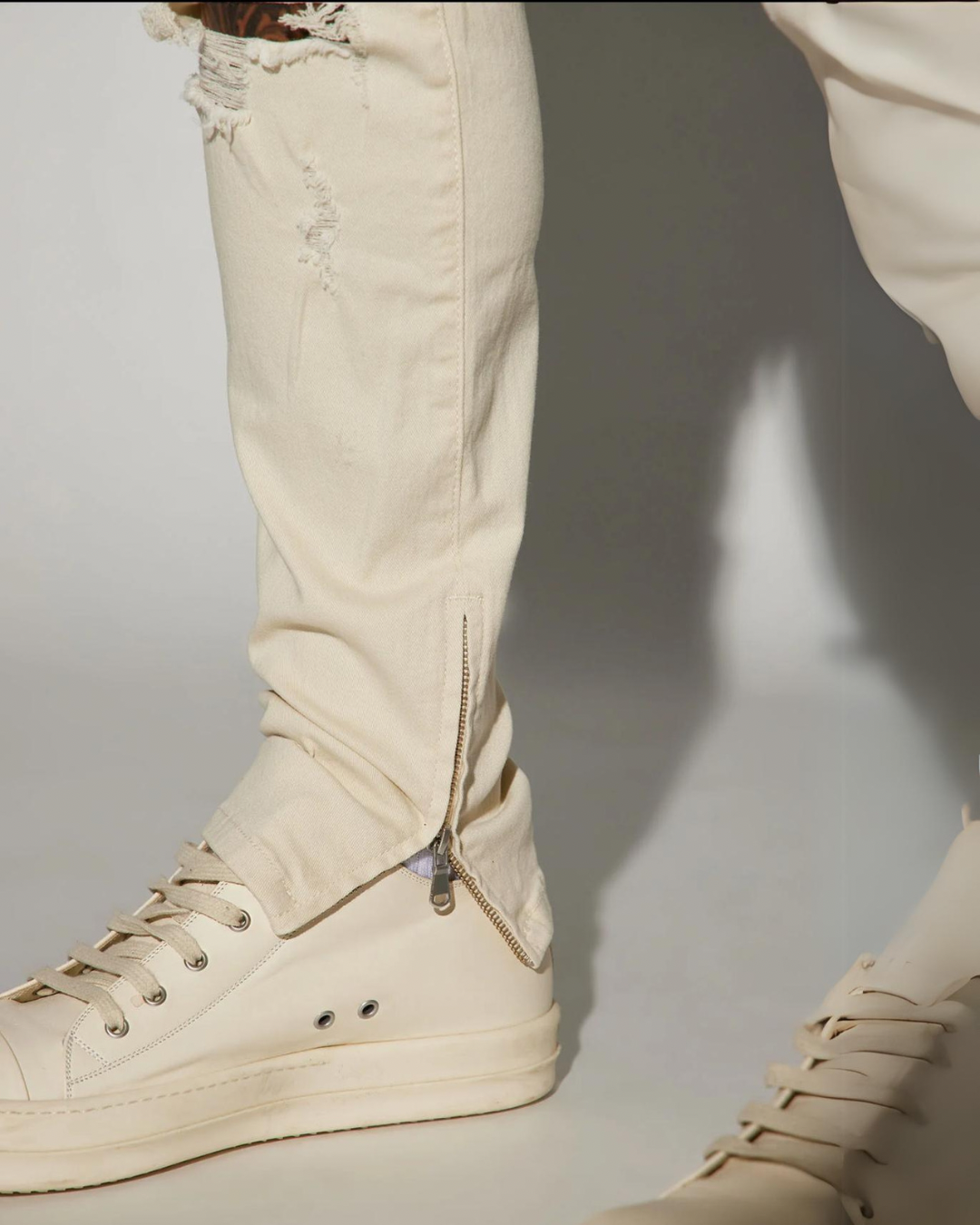 White Urban Casual Pants