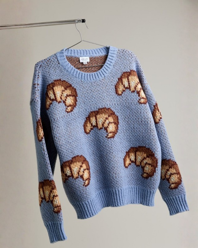 Croissant Retro Graphic Knit Crewneck Sweater