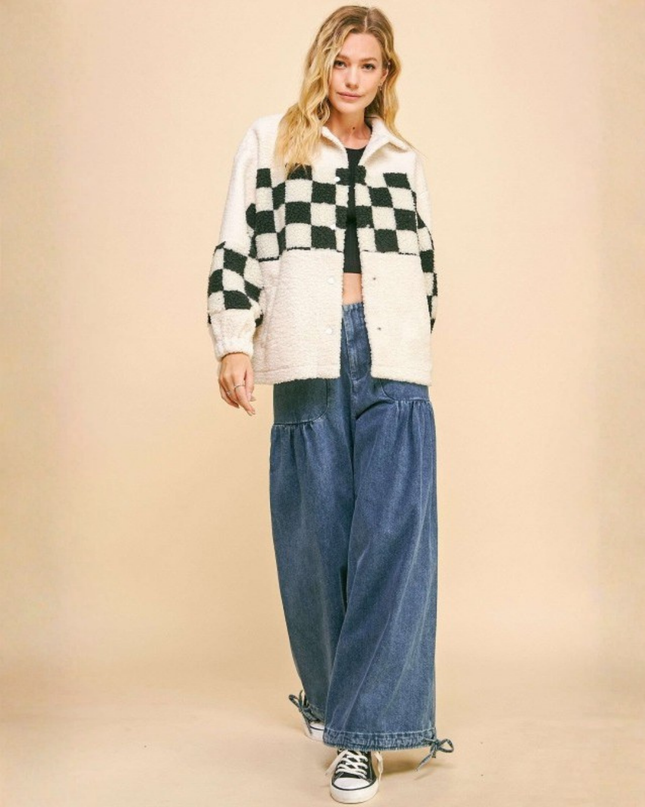 Checkered Sherpa Jacket – Black & White Fuzzy Oversized Streetwear Coat