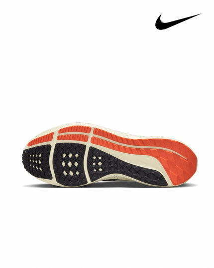 Nike Air Zoom Pegasus 39 Running Shoes | Black / White / Orange