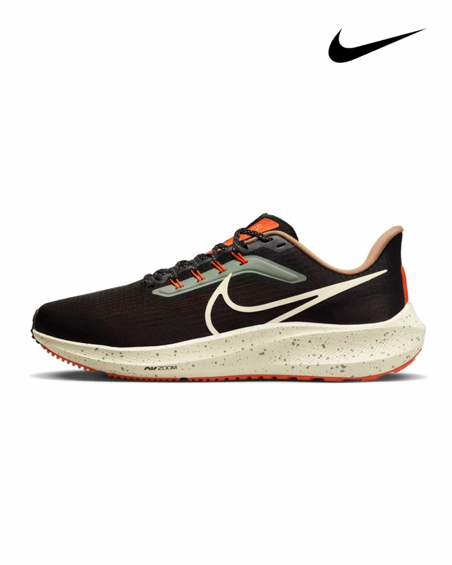 Nike Air Zoom Pegasus 39 Running Shoes | Black / White / Orange