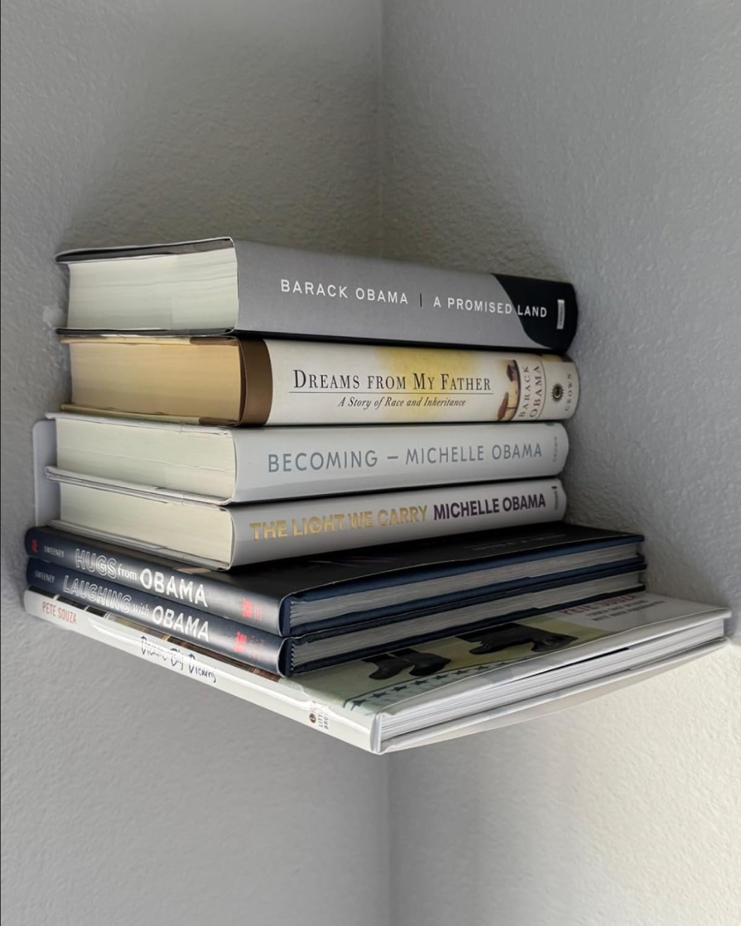 Floating Wall Shelves – Set of 4 for Elegant and Minimalist Organization