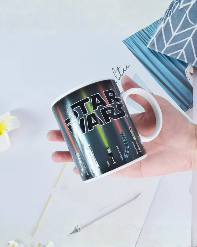 Star Wars Color-Changing Mug – Lightsaber Edition