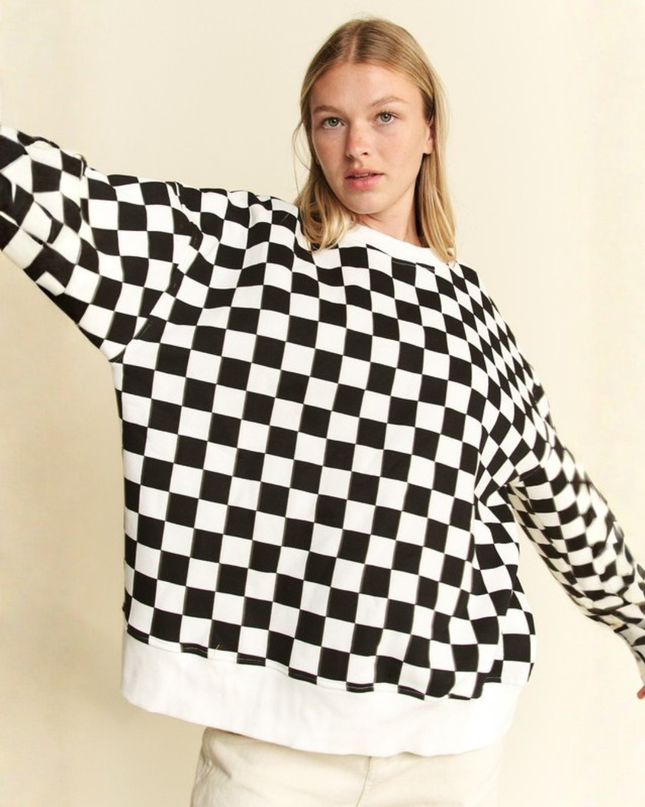 Oversized Checkered Sweatshirt – Geometric Chess Print Crewneck (Orange/White) | Trendy Streetwear Pullovers