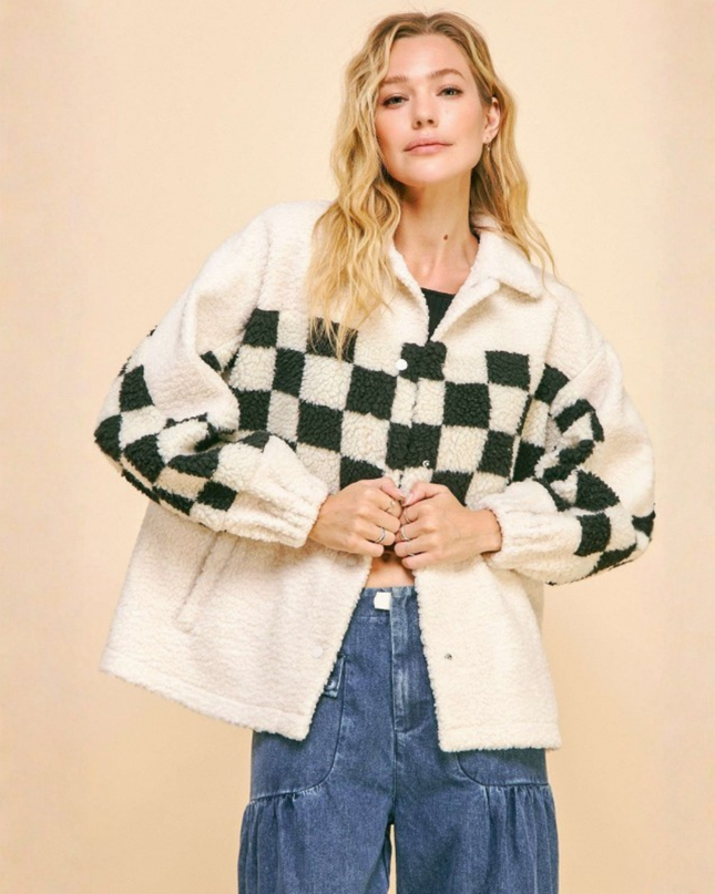 Checkered Sherpa Jacket – Black & White Fuzzy Oversized Streetwear Coat
