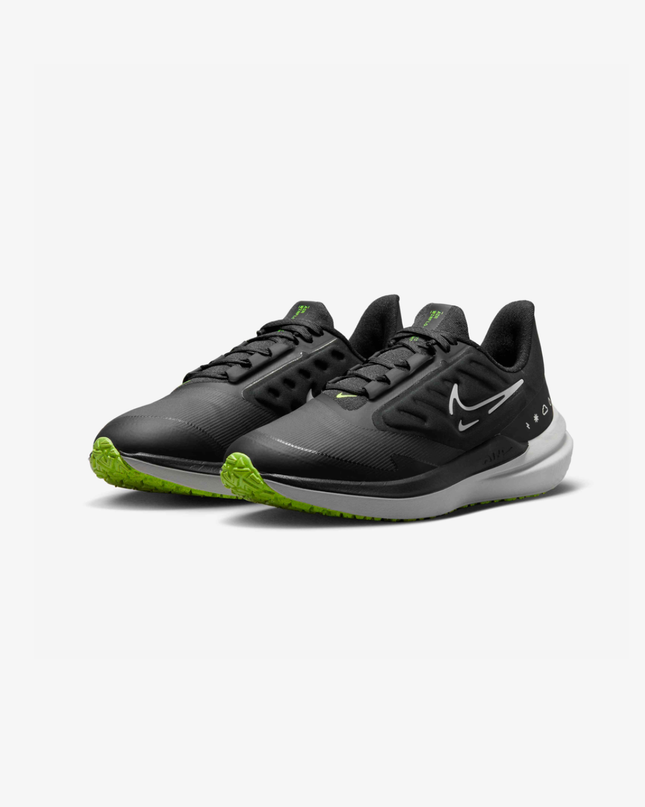 Nike Air Winflo 9 Shield | All-Weather Running Shoes | ZOCOTOWN