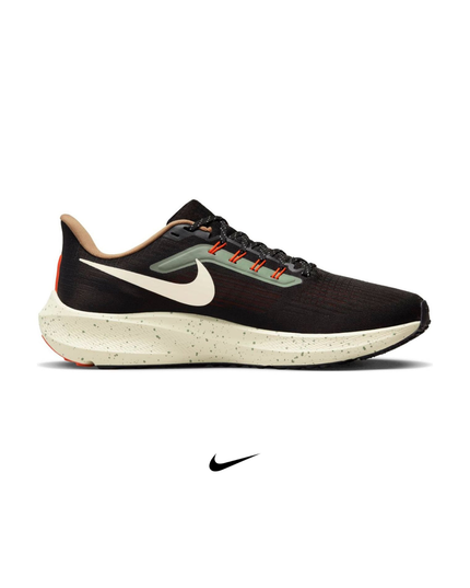 Nike Air Zoom Pegasus 39 Running Shoes | Black / White / Orange