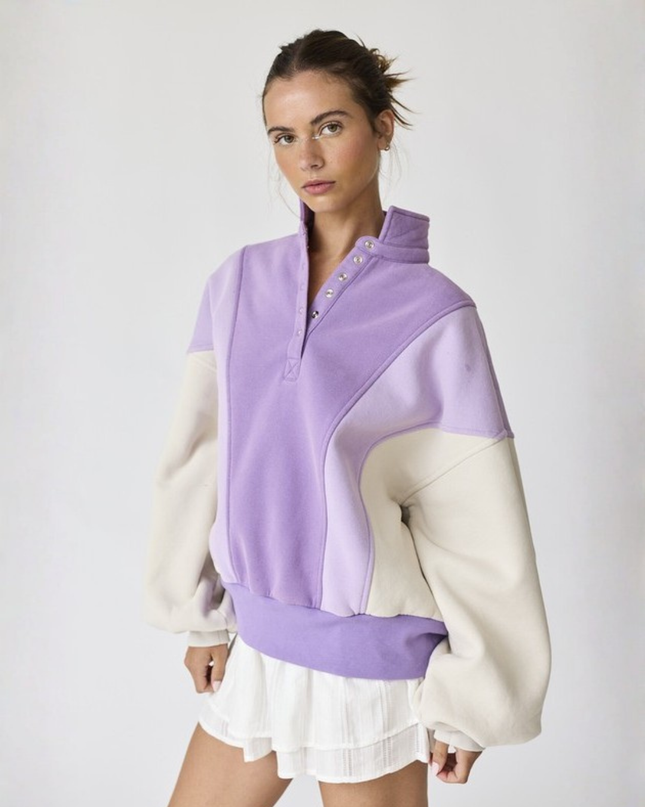 Lavender Colorblock Oversized Sweatshirt – Cozy Retro Pullover