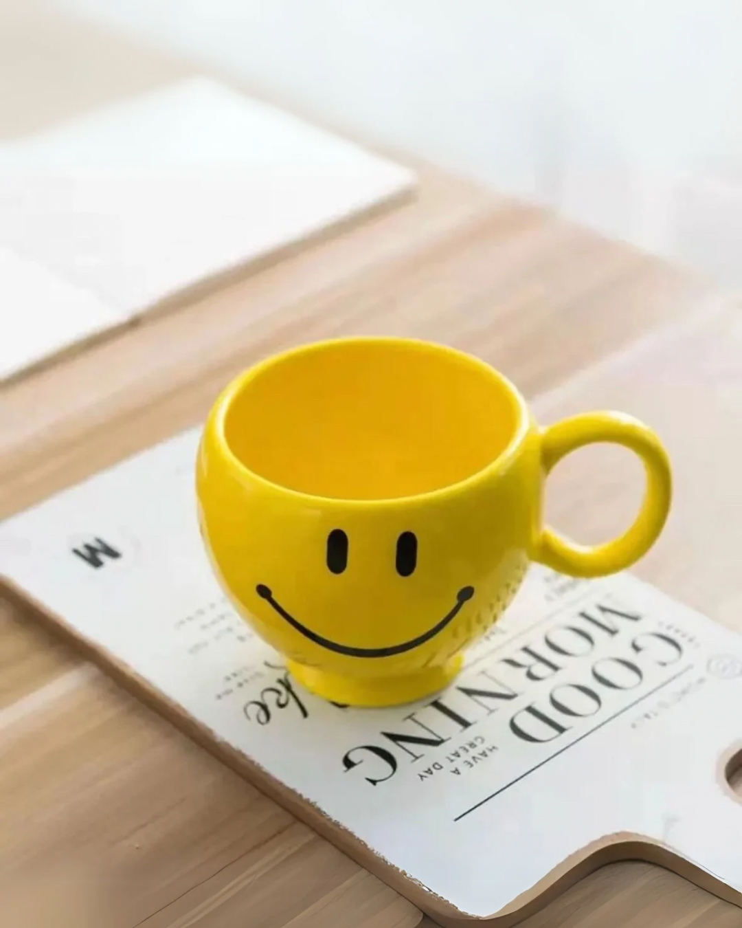 Happy Face Mug – Cheerful Yellow Coffee Mug