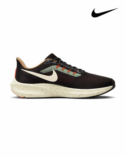 Nike Air Zoom Pegasus 39 Running Shoes | Black / White / Orange