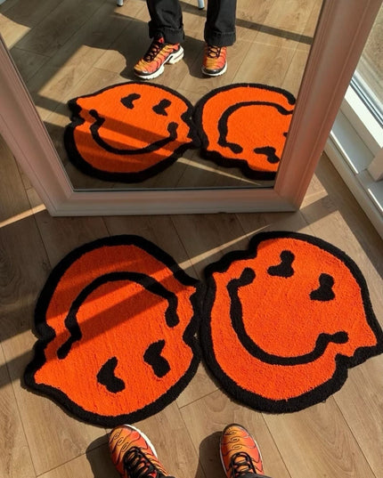 Distorted Smiley Rug: Unique and Playful Home Decor